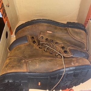 Word water proof boots